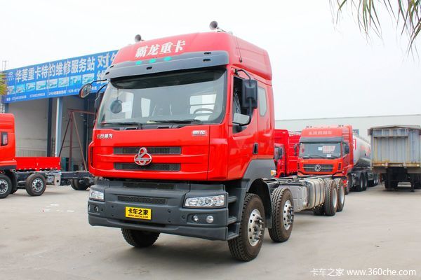 东风柳汽 乘龙M5重卡 310马力 8X4 9.6米仓栅式载货车(LZ5311CCYQELA)