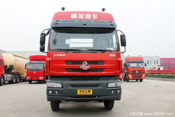 东风柳汽 乘龙M5重卡 375马力 8X4 9.6米厢式载货车(LZ5310XXYQELA)