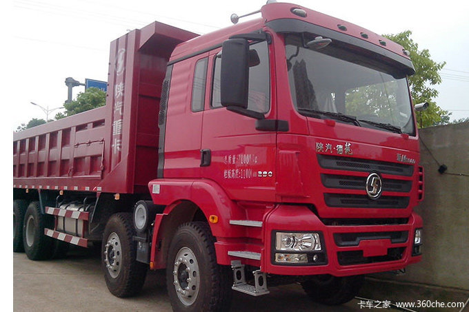 陕汽重卡 德龙新M3000 336马力 8X4 7.4米自卸车