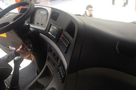 德龙M3000 自卸车驾驶室                                               图片