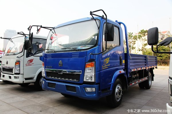 中国重汽HOWO 悍将 轻量化版 116马力 4.165米单排栏板轻卡(ZZ1047F3315E145)