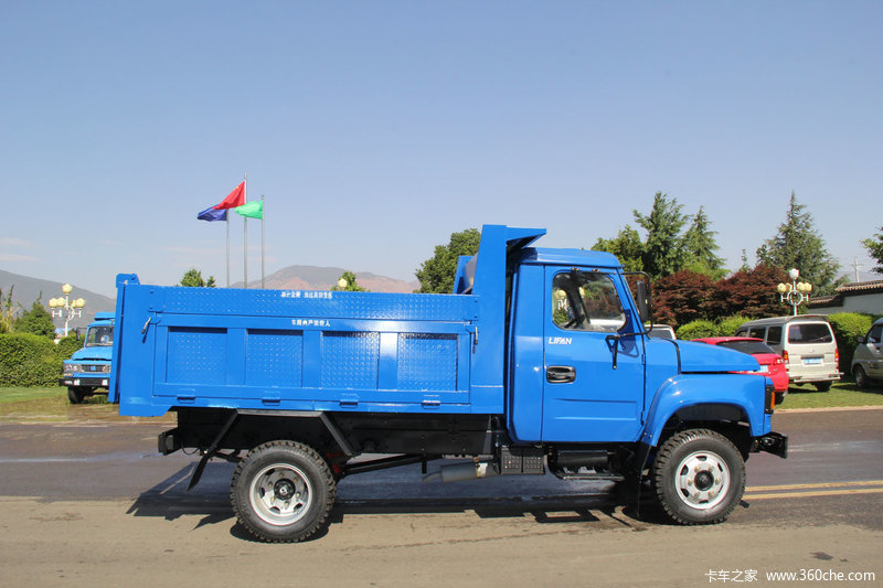 力帆 全封闭 自卸式 四轮低速货车(lfj2810cd)_实拍图片_190869_卡车