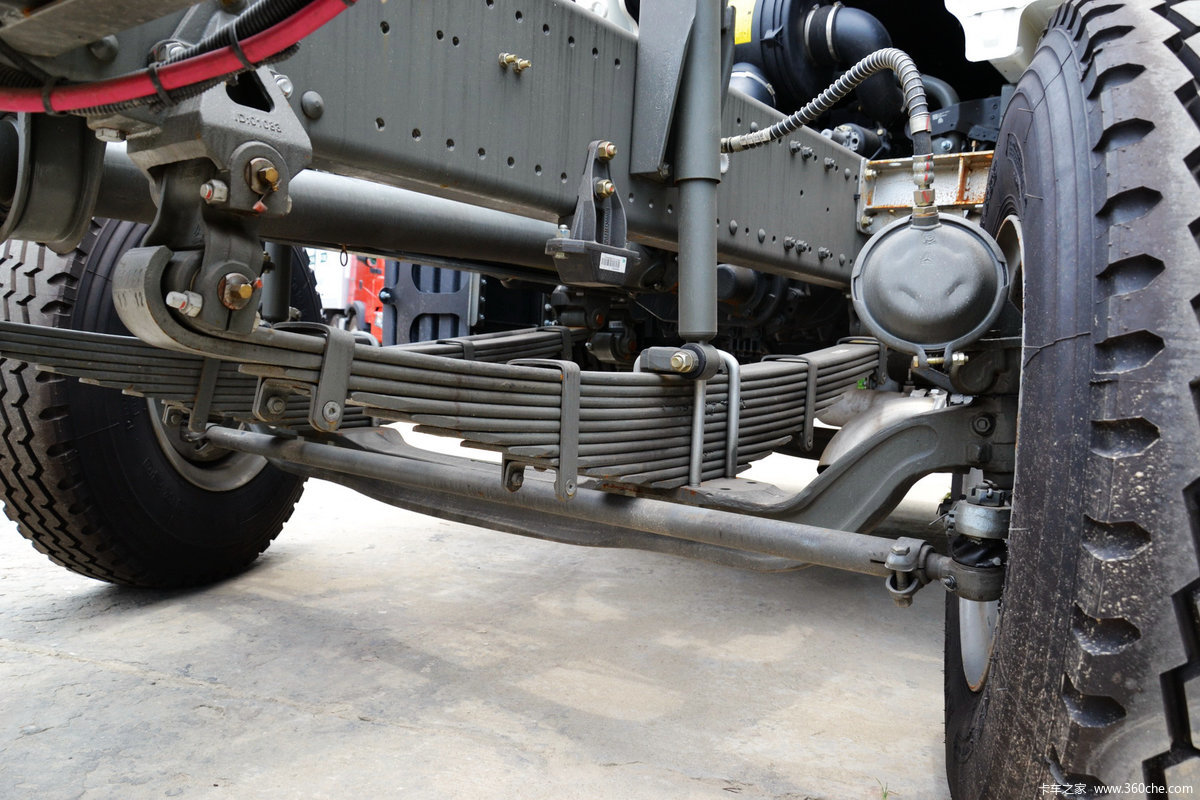 5米载货车底盘(zz1317m466gd1)_实拍图片_197993_卡车之家