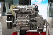 上柴SC4H200Q5 200马力 4.3L 国五 柴油发动机