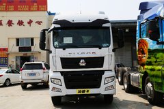 中国重汽 汕德卡SITRAK C7H重卡 440马力 6X2R牵引车