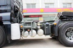 中国重汽 汕德卡SITRAK C7H重卡 440马力 6X2R牵引车