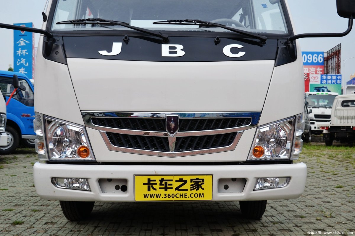 【图】金杯 领骐 68马力 4x2 2515轴距双排轻卡底盘(sy1044datf)_实拍