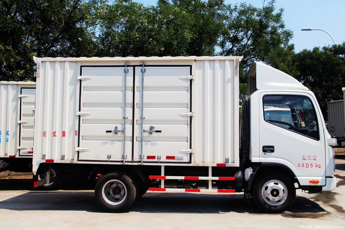6米单排厢式轻卡(hfc5040xxyp73k2b4)_实拍图片_205977_卡车之家