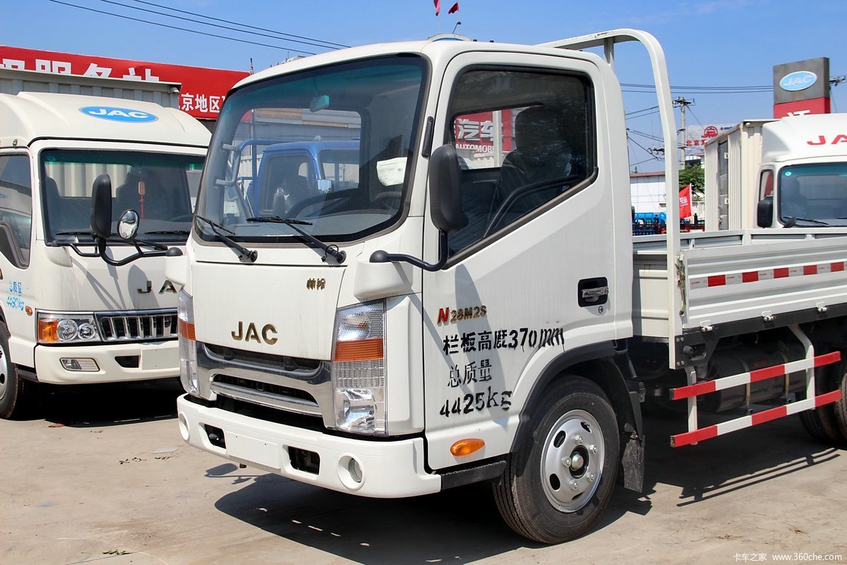 6米单排栏板轻卡(hfc1040p73k2b4)_实拍图片_211276_卡车之家