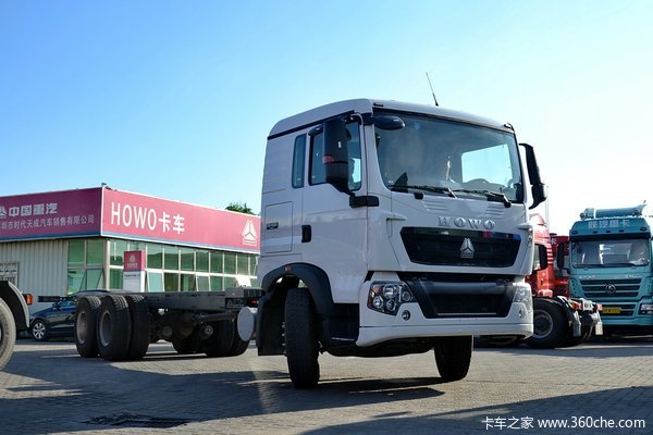 中国重汽 HOWO T5G重卡 280马力 6X4 9.5米载货车(ZZ1257M584GD1)