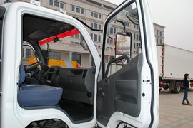欧马可3系 冷藏车驾驶室                                               图片
