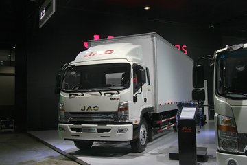 江淮 帅铃Q9 威司达W570中卡 标准版 160马力 4X2 7.6米厢式载货车(HFC5162XXYP70K1E1)
