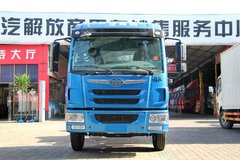 青岛解放 龙V中卡 150马力 4X2 6.75米排半栏板载货车底盘(CA1120PK2L2E4A80)