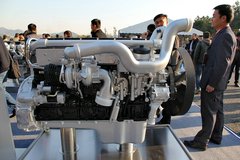 中国重汽MC13.54-50 540马力 13L 国五 柴油发动机