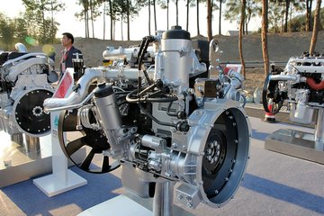 中国重汽MC04.17-50 170马力 4L 国五 柴油发动机