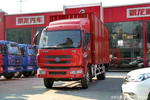 东风柳汽 乘龙M3中卡 160马力 4X2 6.75米厢式载货车(LZ5165XXYM3AA)