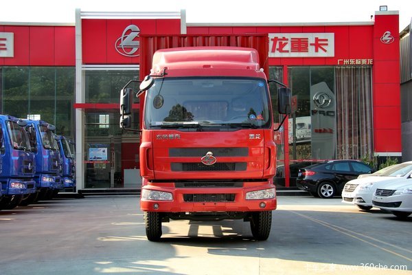 东风柳汽 乘龙M3中卡 160马力 4X2 6.75米栏板载货车(LZ1161M3AA)