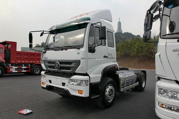 中国重汽 斯太尔M5G重卡 260马力 4X2 LNG牵引车(ZZ4181M421GE1L)