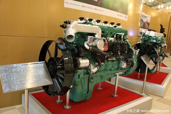 锡柴CA6SN1-42E5N 420马力 12.5L 国五 天然气发动机