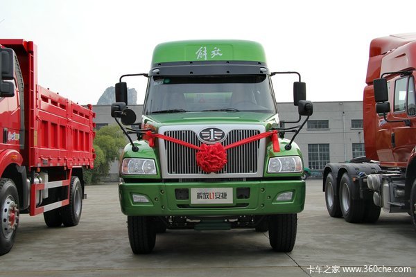 一汽柳特 新安捷(L5R)重卡 375马力 6X4 LNG长头牵引车(CA4253N2E5R5T1A92)