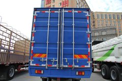 东风柳汽 乘龙M3中卡 160马力 4X2 6.8米厢式载货车(LZ5121XXYRAPA)