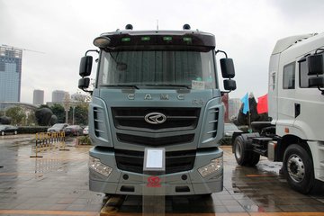 华菱 汉马H6重卡 350马力 4X2 LNG牵引车(HN4180NGX35D2M5)