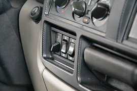 凯普特K6 冷藏车驾驶室                                               图片