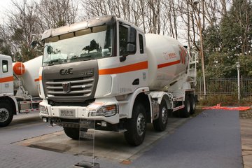 联合卡车U350 350马力 8X4 12方混凝土搅拌车(QCC5313GJBD666-2)