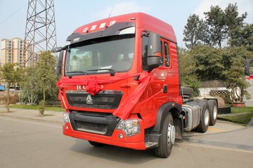 中国重汽 HOWO T5G重卡 340马力 6X4牵引车(ZZ4257N324GE1)