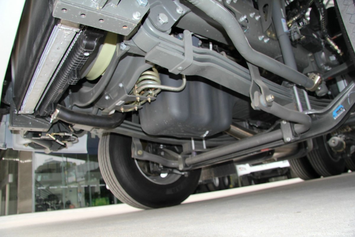 【图】中国重汽 汕德卡sitrak c7h重卡 440马力 6x4牵引车(宽体)(zz