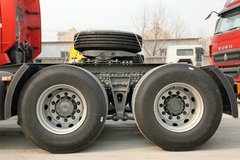 中国重汽 HOWO T7H重卡 400马力 6X2R牵引车(后提升桥)(ZZ4257V323HD1)
