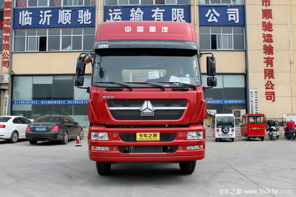 中国重汽 斯太尔DM5G重卡 340马力 6X4牵引车(ZZ4253N324GE1)