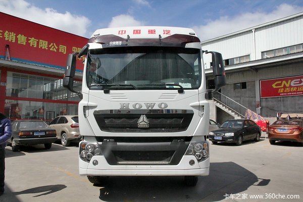 中国重汽 HOWO T5G中卡 210马力 6X2 8.6米栏板载货车(ZZ1207K56CGD1)