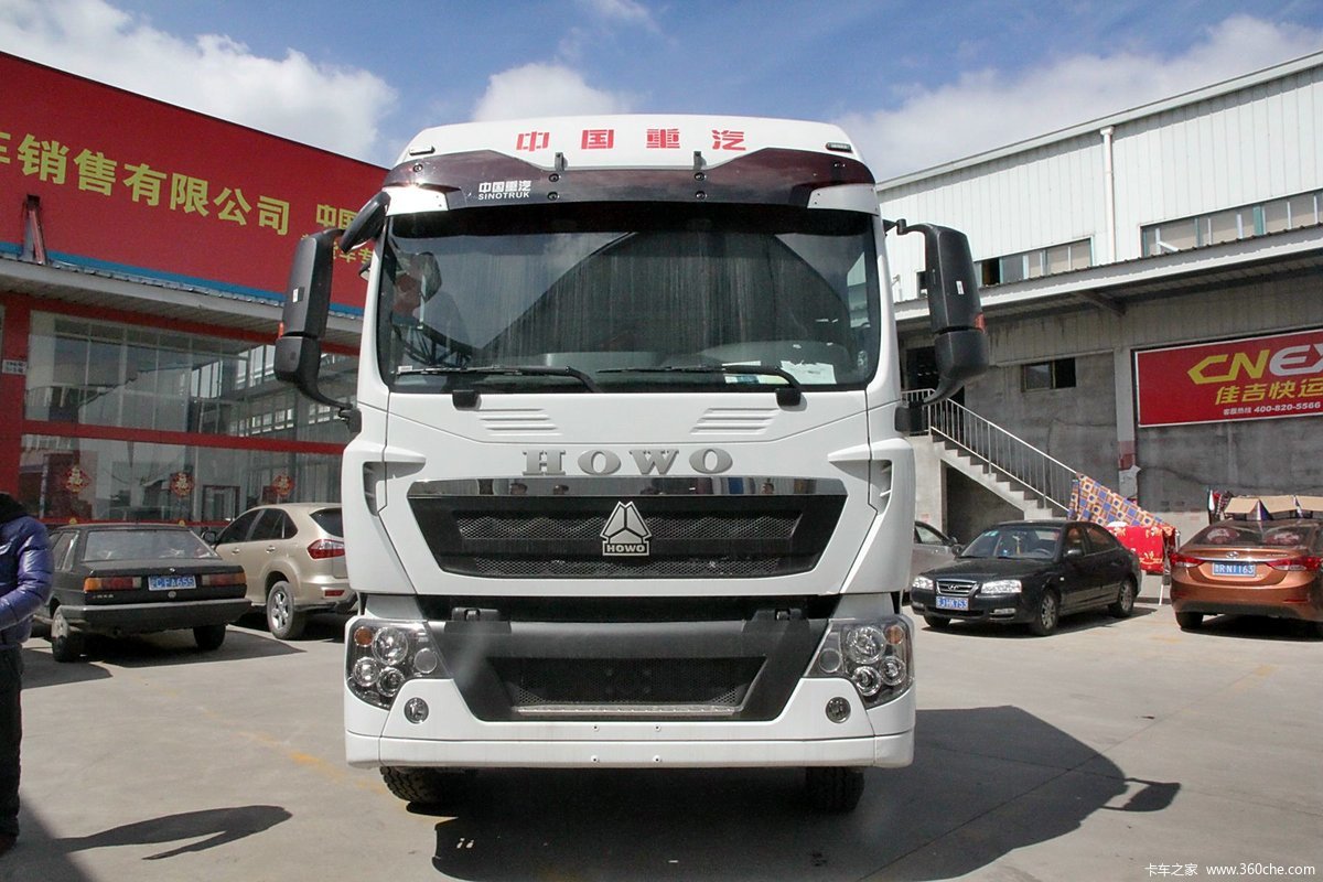 中国重汽 HOWO T5G中卡 210马力 6X2 8.6米栏板载货车