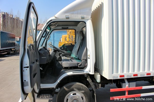 五十铃100p载货车驾驶室图片