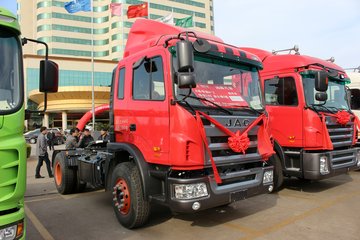 江淮 格尔发A3L重卡 300马力 4X2 港口牵引车(窄体)(HFC4181P2K4A35F) 卡车图片