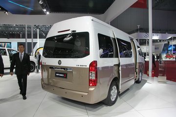 福田商务车蒙派克s136马力封闭厢式货车