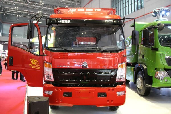 中国重汽HOWO 统帅 重载版 160马力 6.2米单排厢式载货车(ZZ5167XXYG451CE1)