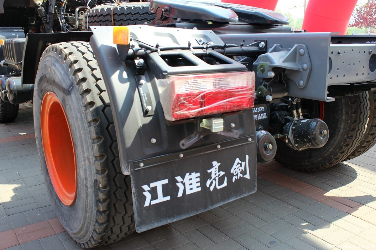 【图】江淮 格尔发a3l重卡 280马力 4x2 港口牵引车(窄体)(hfc4181p