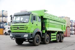 北奔 NG80B重卡 336马力 8X4 6.4米新型环保渣土车(ND33103D28J)