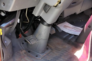 福田奥铃tx超值版110马力4165米单排厢式轻卡气刹bj5049xxyaa