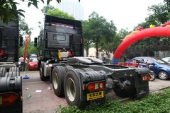 联合卡车 U420重卡 420马力 6X4牵引车(SQR4251D6ZT4-6)