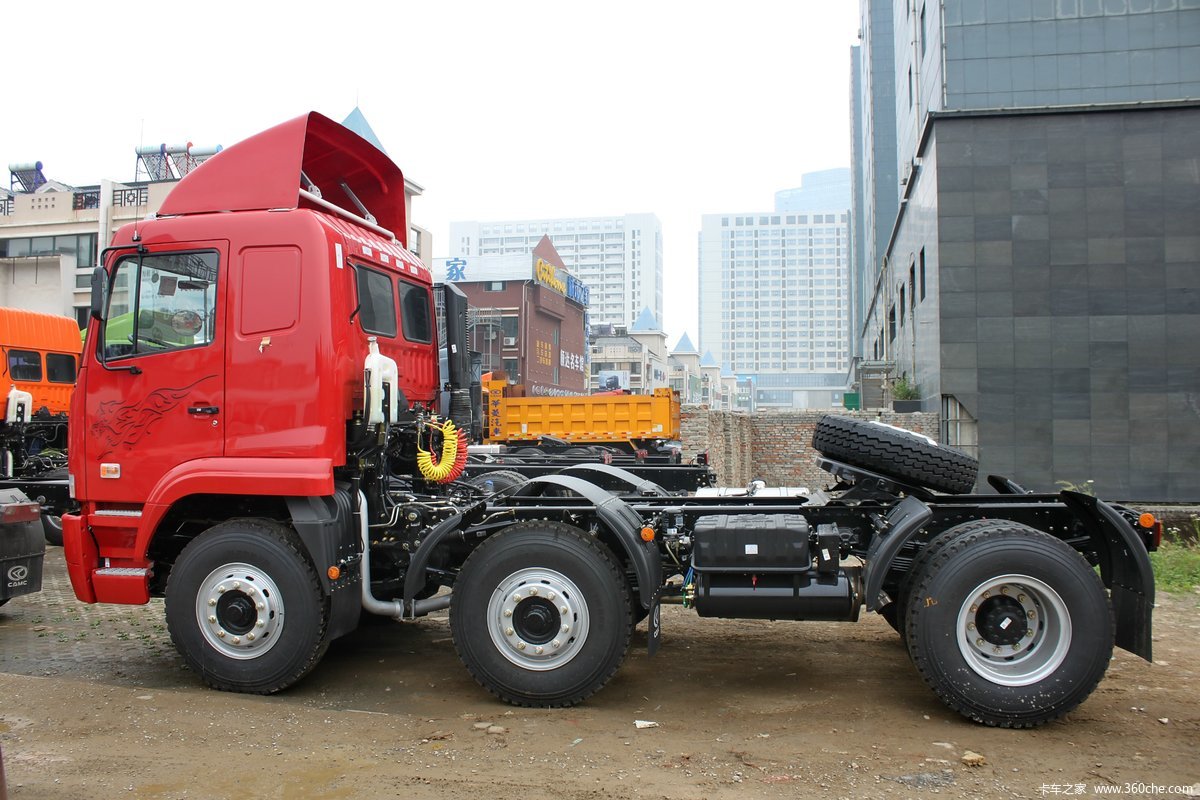 【图】华菱之星 重卡 336马力 6x2牵引车(hn4250b34b6m4)_实拍图片