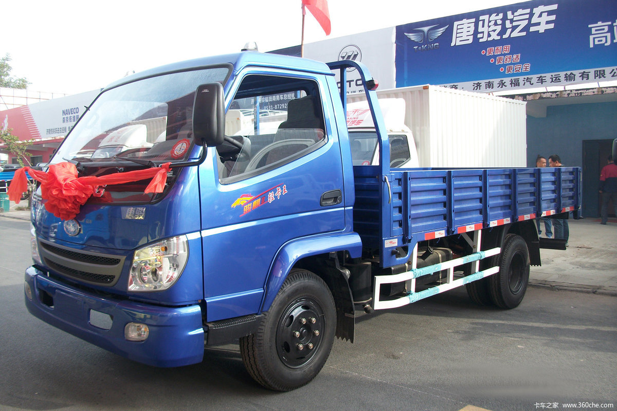 唐骏 轻卡王 120马力 4X2 4.7米单排栏板载货车