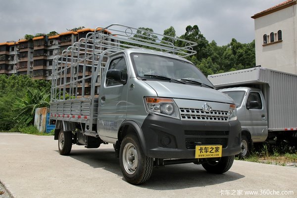 长安神骐t20单排仓栅式货车年底大促