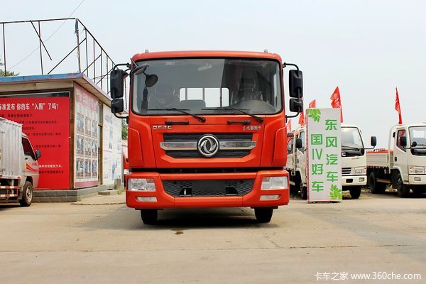 东风 多利卡D9中卡 160马力 4X2 6.8米排半栏板载货车(DFA1161L10D7)