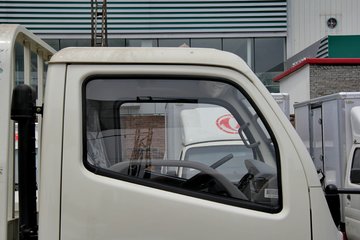 东风 多利卡D5 68马力 3.8米单排栏板轻卡(DF