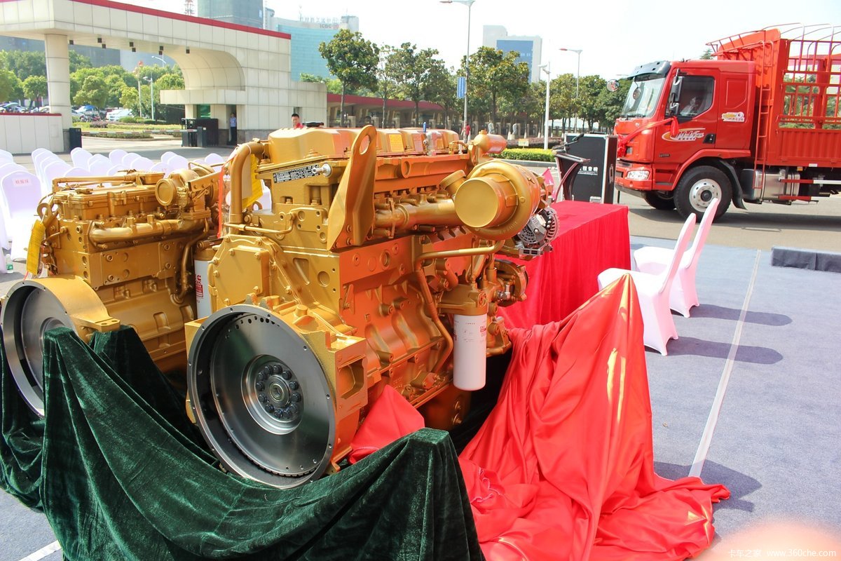 【图】东风康明斯isz450 41 国四 发动机_实拍图片_297790_卡车之家