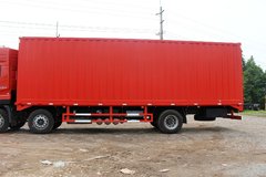 东风商用车 天龙重卡 245马力 6X2 9.6米排半厢式载货车(DFL5253XXYAX1B)