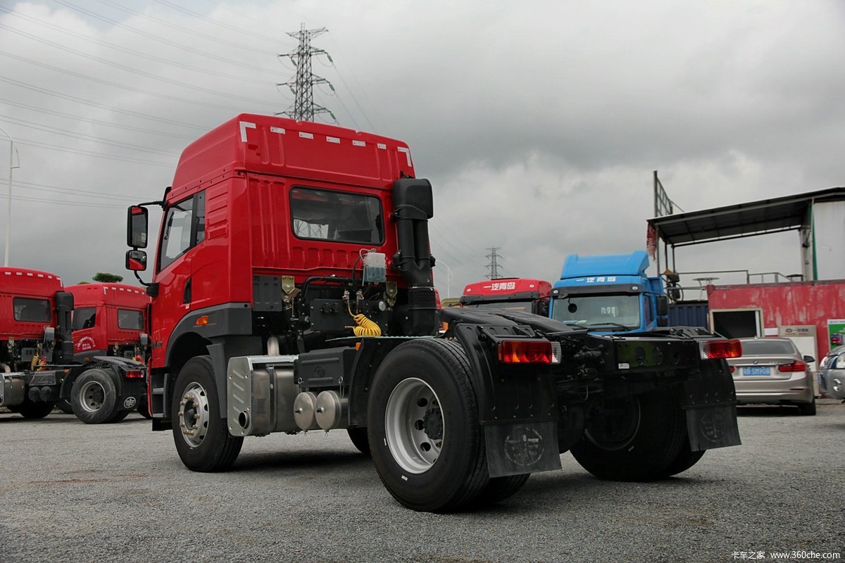 【图】青岛解放 悍v重卡 350马力 4x2牵引车(ca4183p1k2e4a80)_实拍